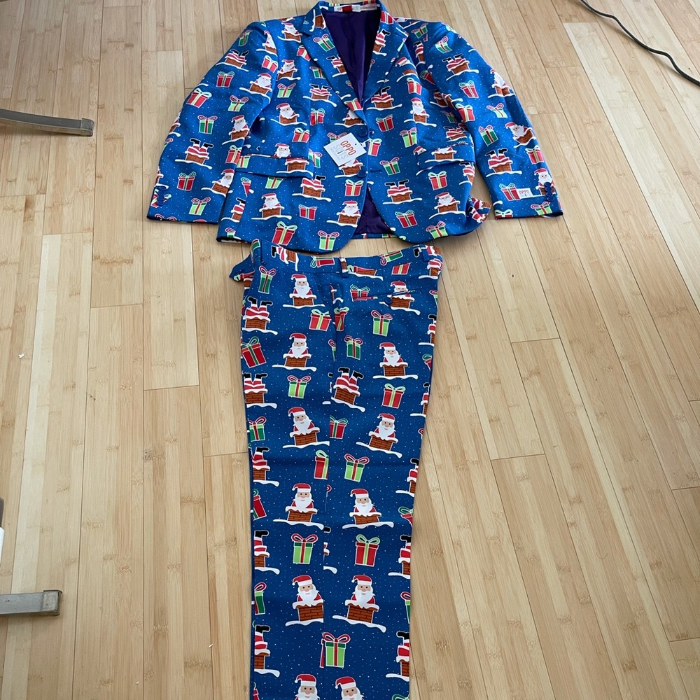 Men’s Christmas suite